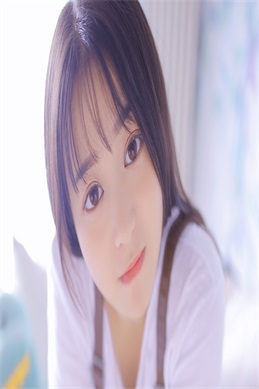 红尘滚滚歌曲原唱-谁唱红了《红尘滚滚