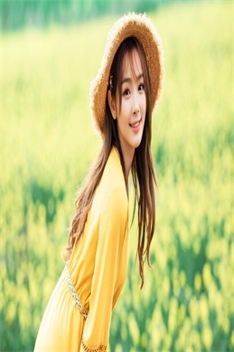 女生越喊疼男生越往里寨的免费的-误解网络梗