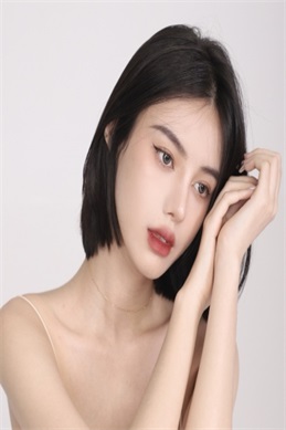 珠光宝气-豪门恩怨与钻石光芒
