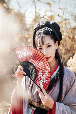 在线完整免费作品打内容文章写真-写真内容在线观看的版权提示与平台筛选方法