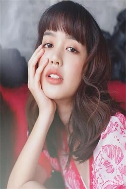加藤莉娜作品封面-加藤莉娜相关作品封面该怎样看