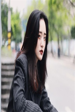 美女男奴-别急着搜索